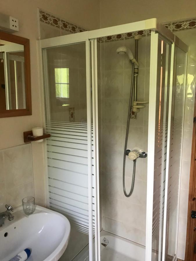 Villa Carraigin Ban à Toormakeady Extérieur photo
